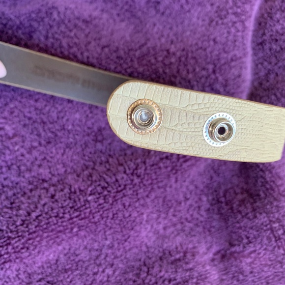 Chico’s Tan Snakeprint Embellished Leather Belt sz S/M